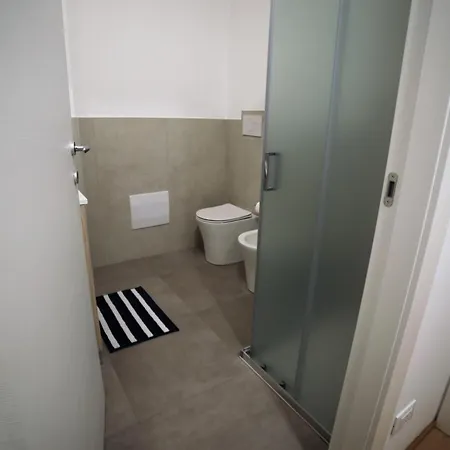 Apartment Vittoria Tre Piazze Brescia
